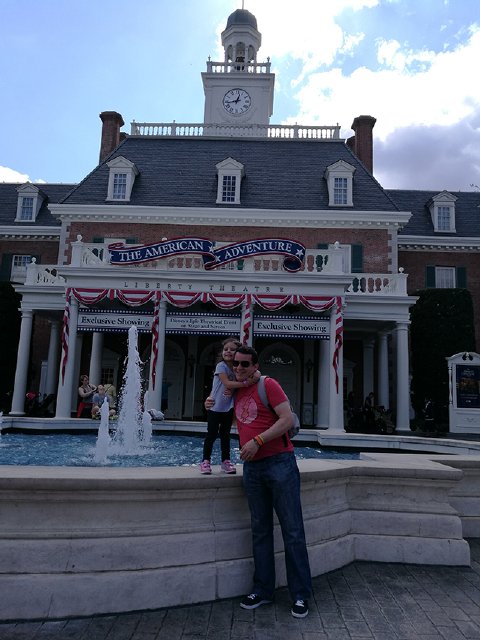 Disney Orlando 2017 o No todos los Superhéroes llevan Capa  ;) - Blogs de USA - Vuelta a Epcot (4)