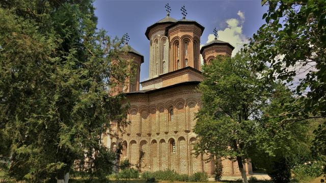 Bucarest – Snagov – Castillo de Peles - Busteni - Rumania: del sur al norte y volver (1)