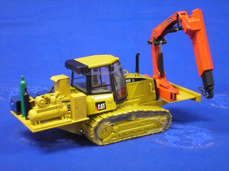 1:50 Rod Cross CAT D6K XL Tac Rig