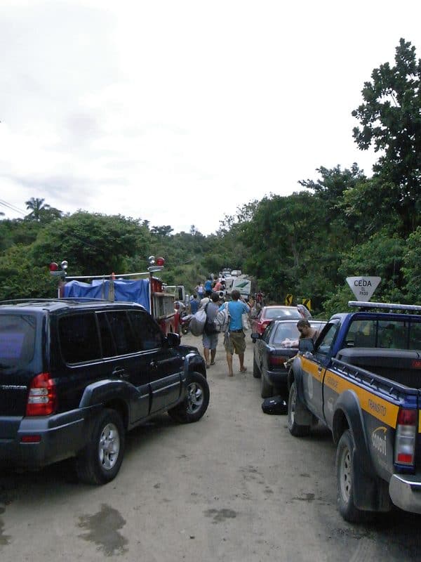 PLAYA TAMBOR – CRAC DEL TOBILLO - PAQUERA – PUNTARENAS - COSTA RICA: UN SOUVENIR DE TORNILLOS Y CLAVOS (6)
