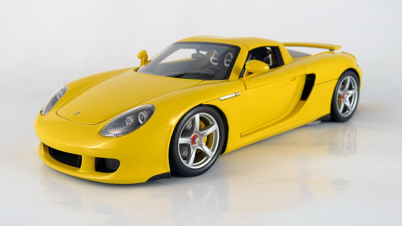 Porsche carrera gt minichamps