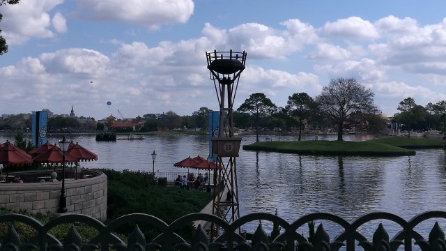 Disney Orlando 2017 o No todos los Superhéroes llevan Capa  ;) - Blogs de USA - Vuelta a Epcot (3)