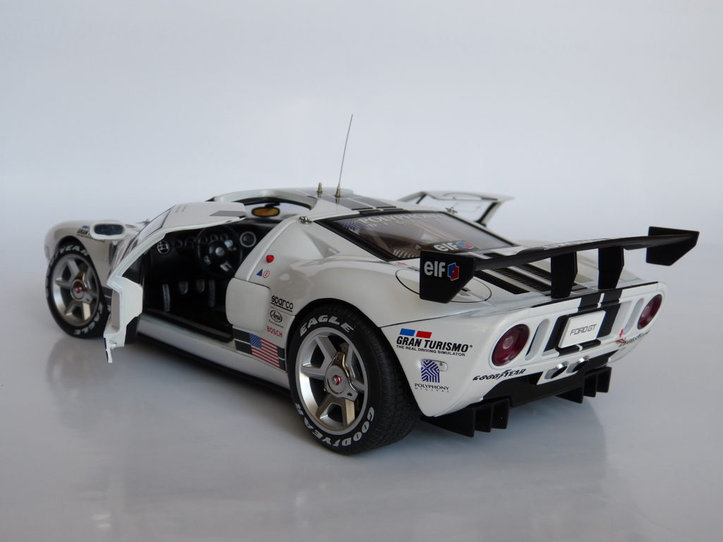 autoart ford gt