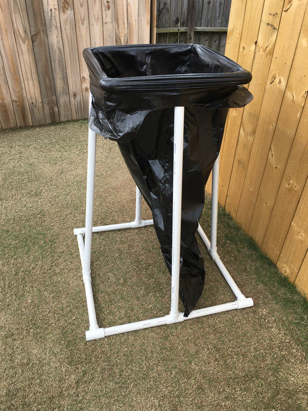 33-Gallon Outdoor Pop-Up Garbage Can - Collapsible Trash Can and Trash Bag  Holder for Yard Waste Bags and Leaf Bags