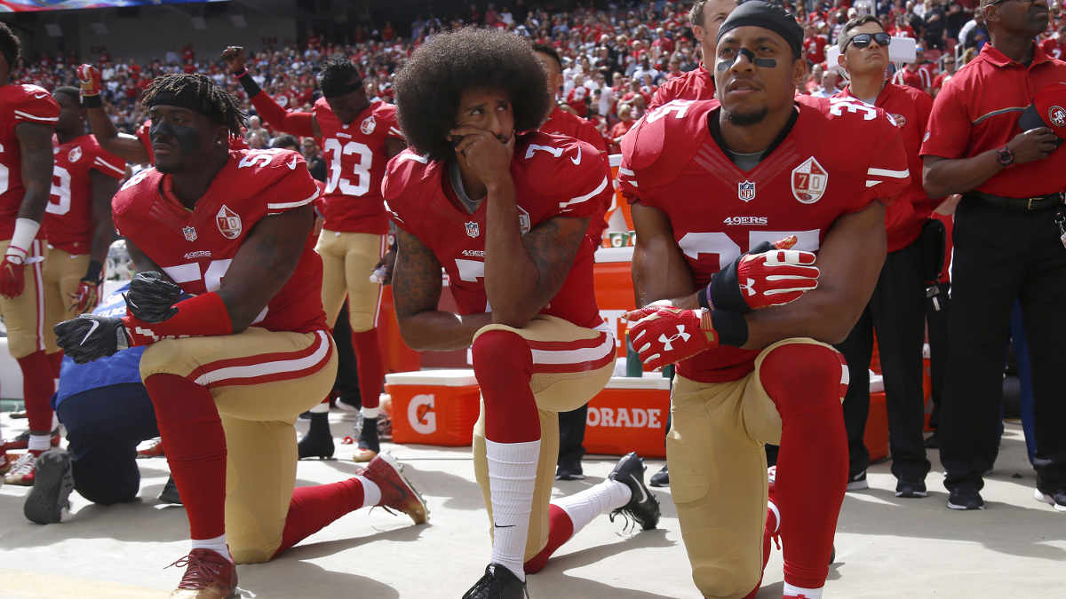 Colin-Kaepernick-kneeling