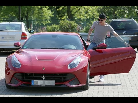 Lewandowski's Ferrari