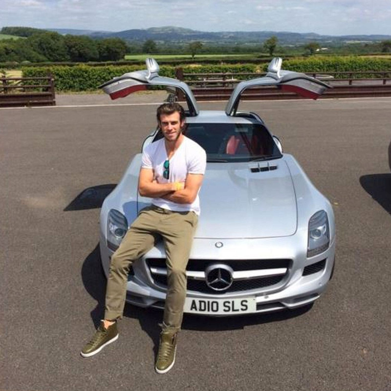 Bale's Mercedes Benz