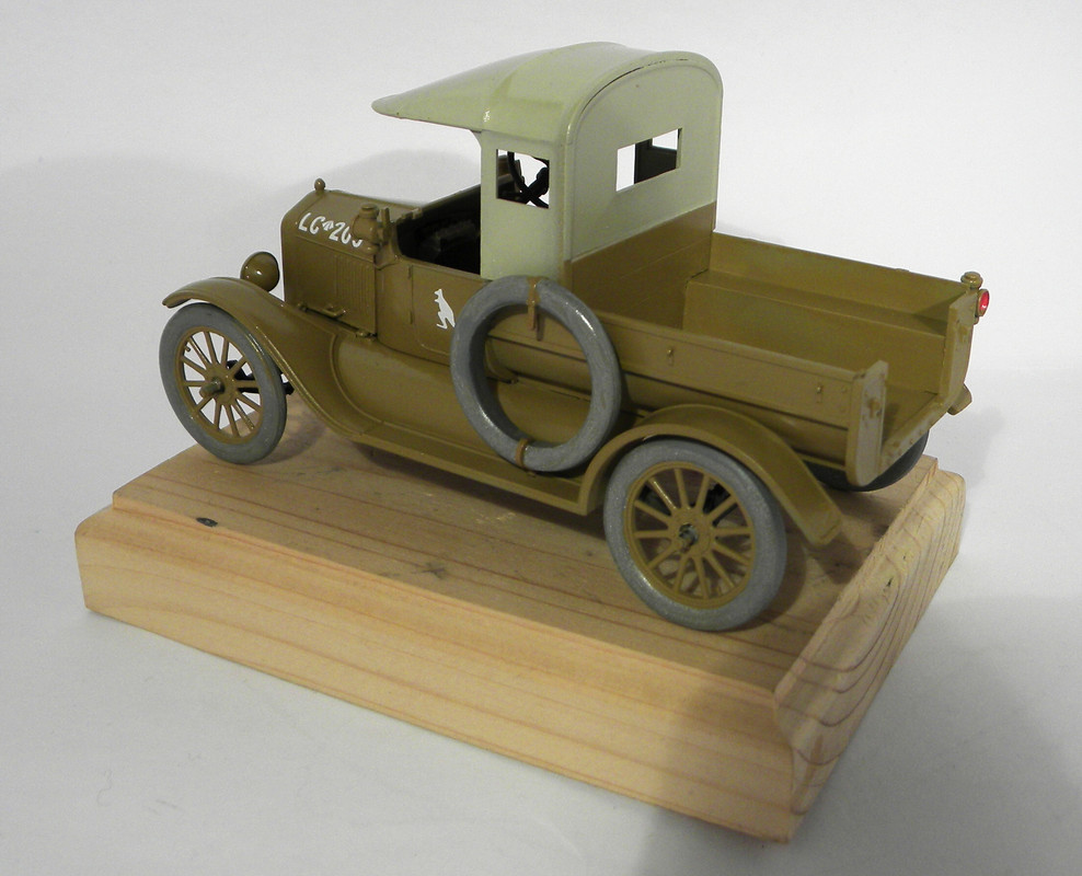 Ford_T_model_1917_Utiliti_-5_012.jpg