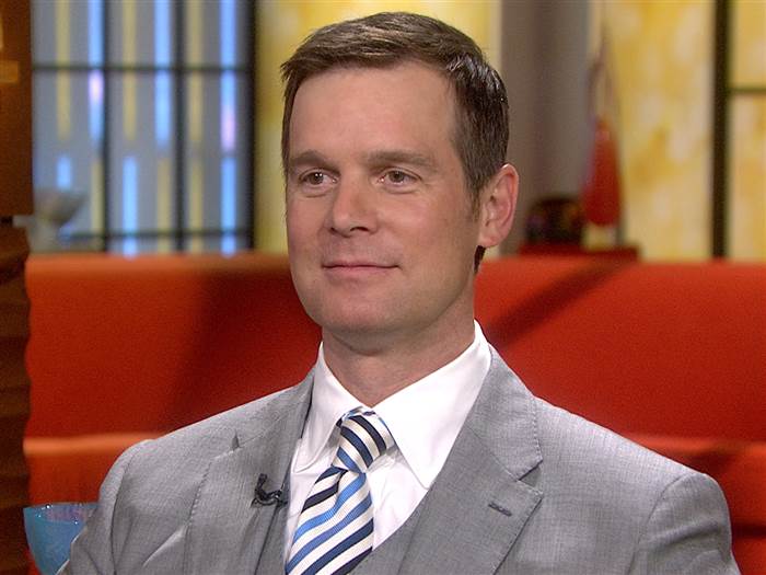 Peter Krause interviewed by Hoda Kotb