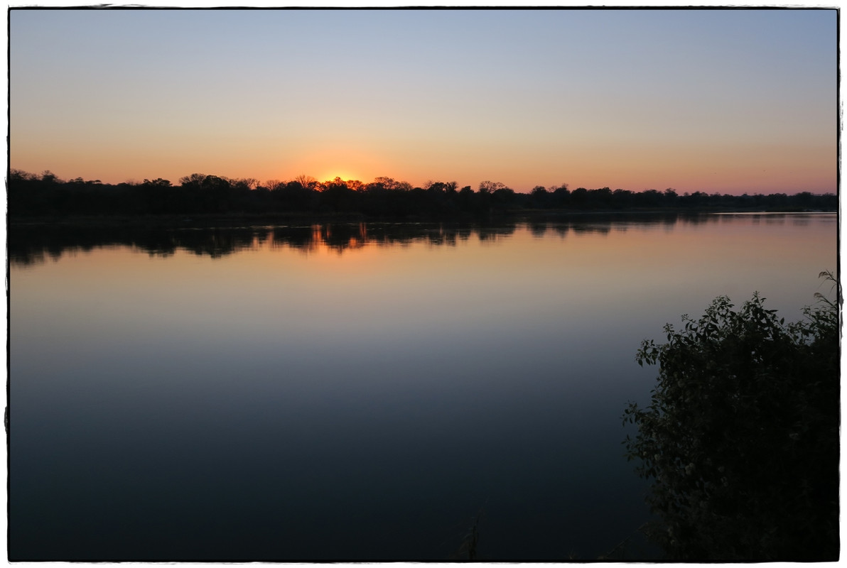 Zambezi y Mahango Game Reserve - Aventuras por Namibia, Botswana y Cataratas Victoria a nuestra bola (1)